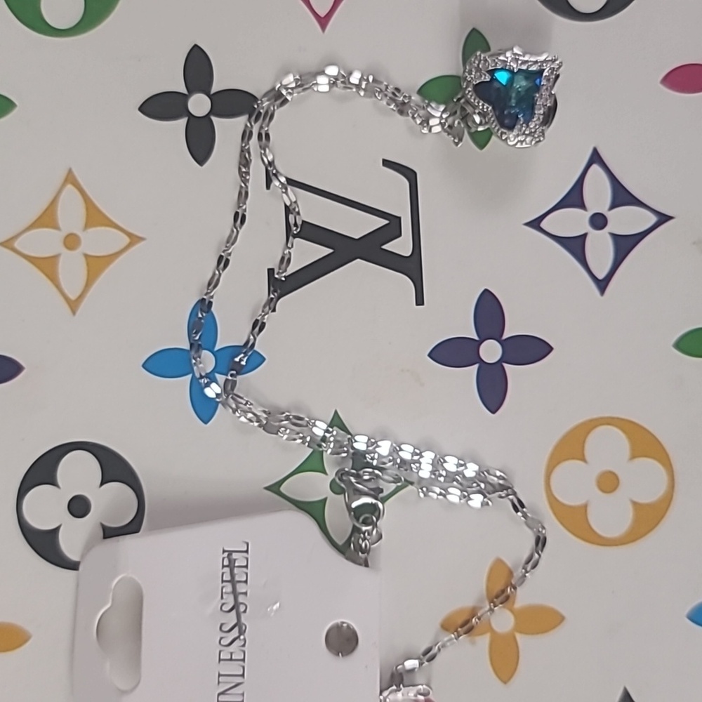 Stainless Steel Necklace and Heart Shaped Pendant - Women's
